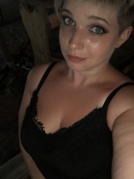 Beatrix Banka leak only fans