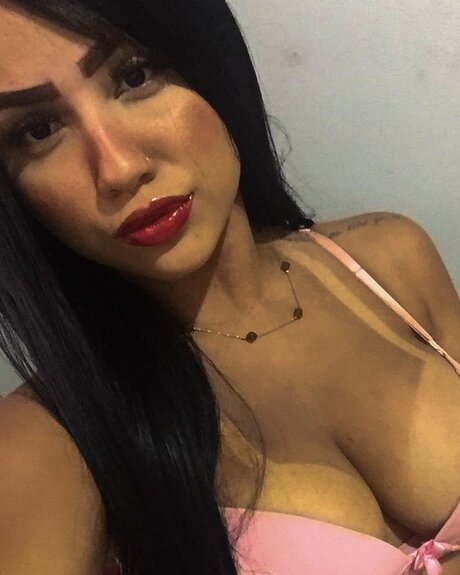 Rithielly Avillar onlyfans post