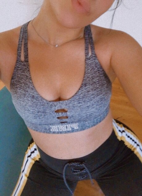 Hottie latina onlyfans content type