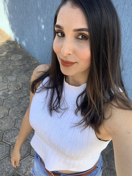 Sabrina Souza naked only fans