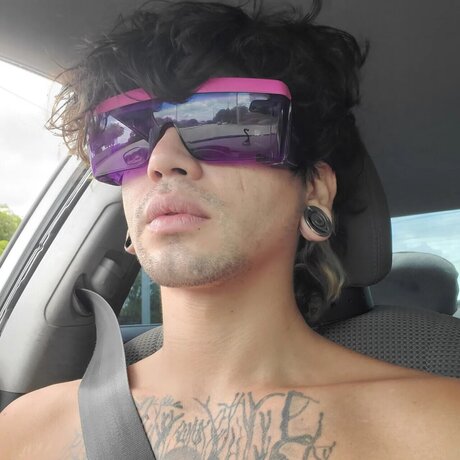 D O R K onlyfans model images