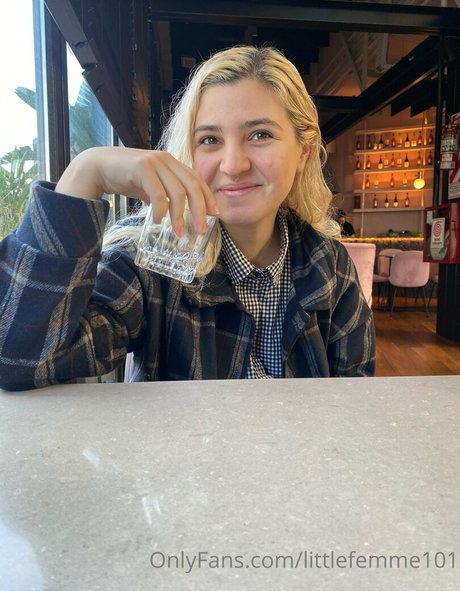 littlefemme101 onlyfans desnuda