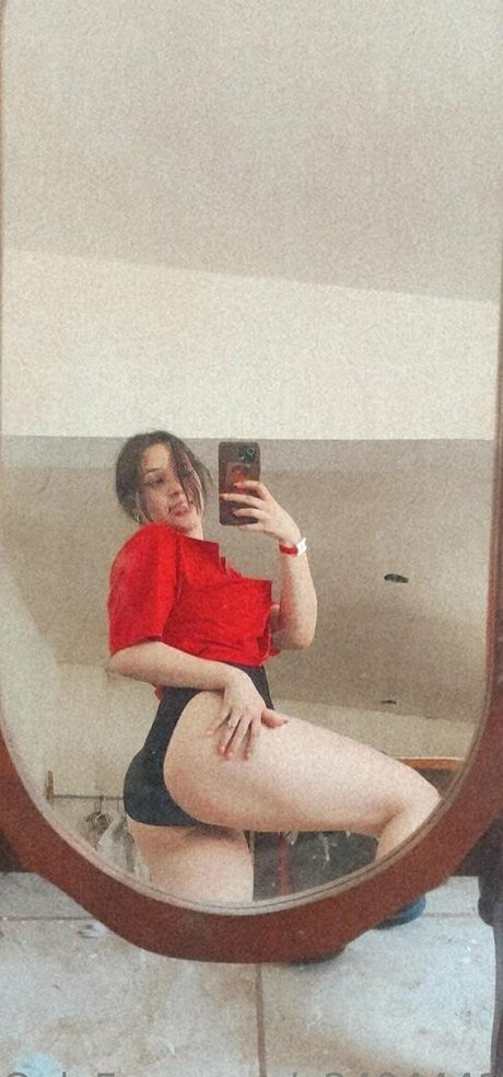 Nelly Mendez onlyfans nude