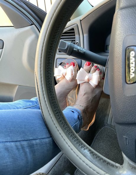 mimifootnip onlyfans xxx