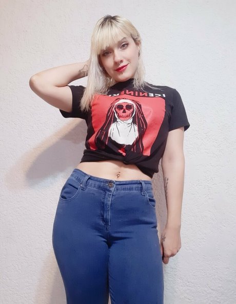 kinnyvenom onlyfans star