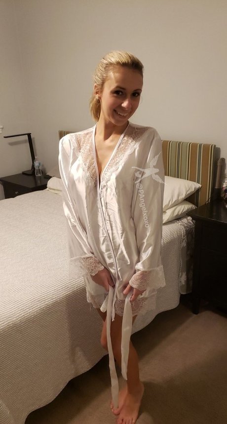 petite angelxoxo only fans