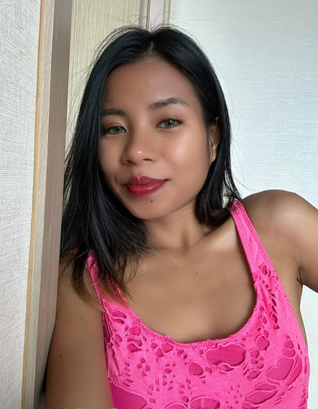 petiteasianchaya only fans nude