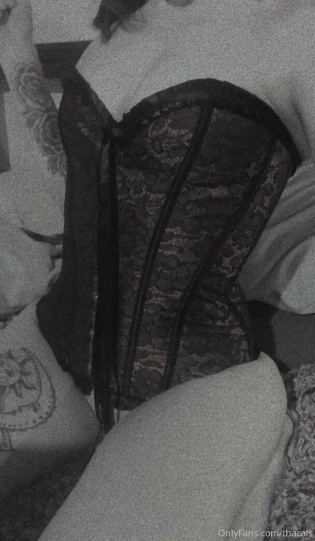 thacals topless onlyfans