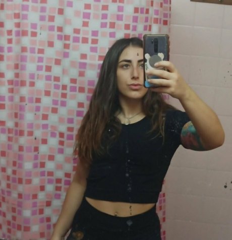 bitchpleassse pics onlyfans