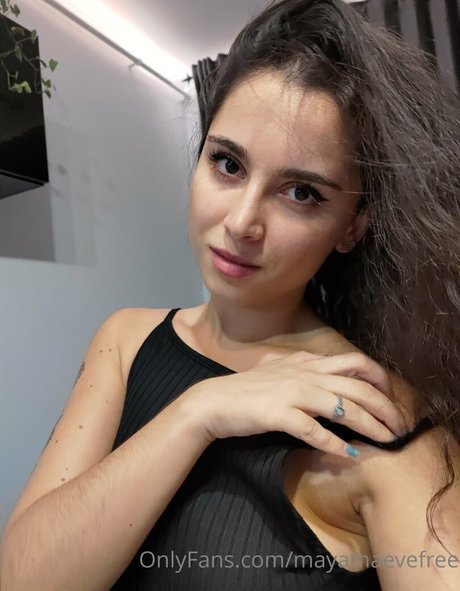 mayamaevefree only fans photos