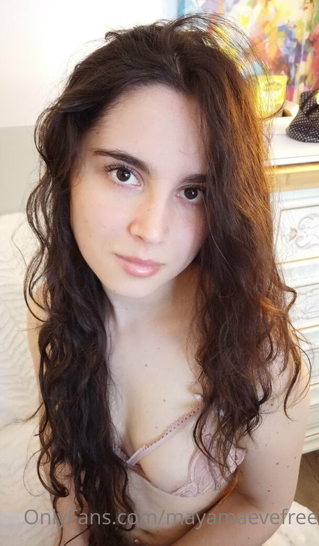 mayamaevefree onlyfans leaked nude