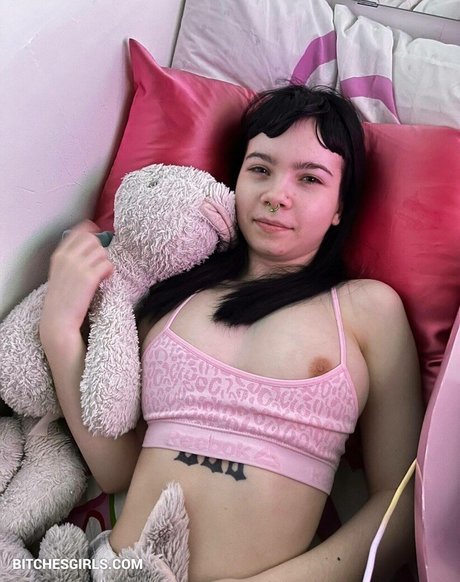 Xxvioletaddamsxx sexy onlyfans