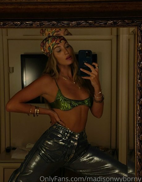 lucy love98 only fans pics