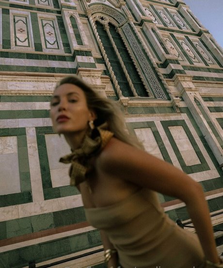 lucy love98 boobs onlyfans