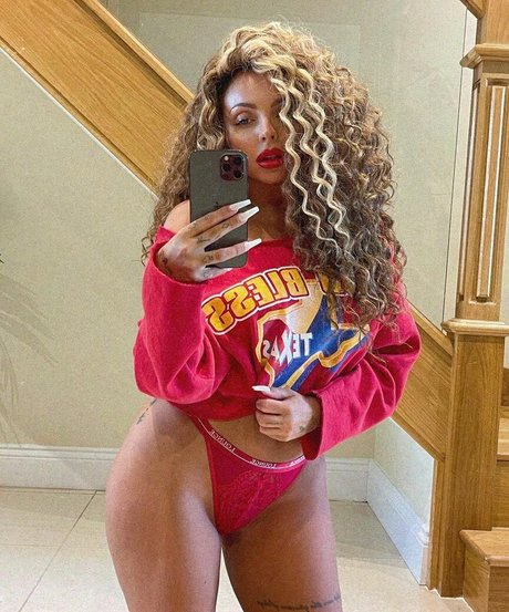 Jesy Nelson onlyfans nide