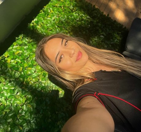 angel bri onlyfans leaked tits