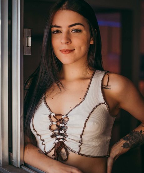 Isa Bichara onlyfans leak new