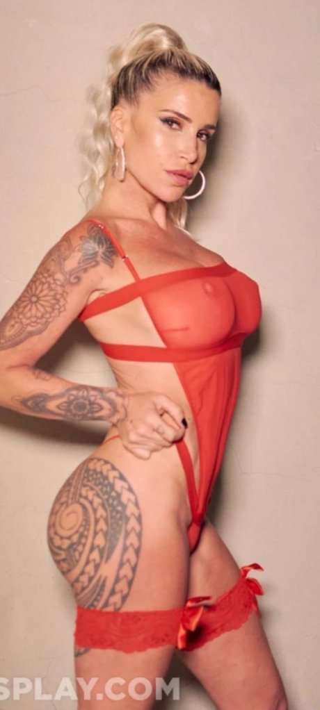 Florencia Pena onlyfans nude leak