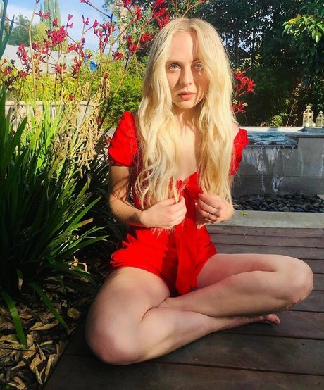 Madilyn Bailey nsfw onlyfans