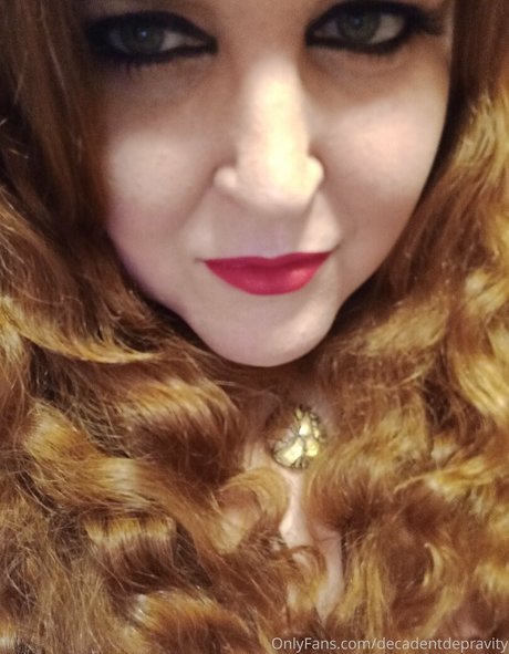 decadentdepravity onlyfans sex
