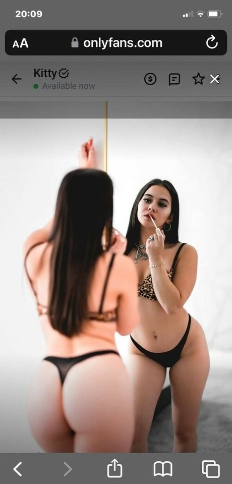 psychedelic kitty hot onlyfans