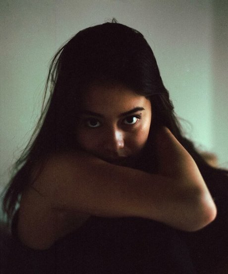 Amber Midthunder onlyfans leak naked