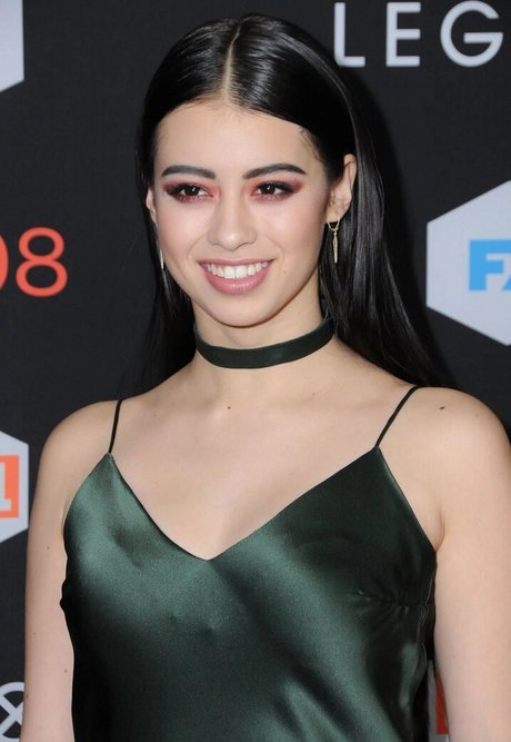 Amber Midthunder onlyfans porn leaked