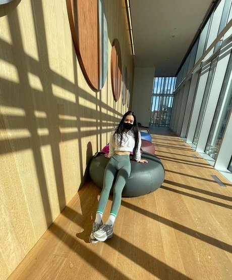 luvxmi nude onlyfans leaked