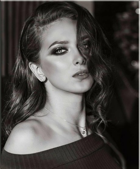 allwene free nude only fans