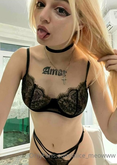 alice hot xxx onlyfans explicit content