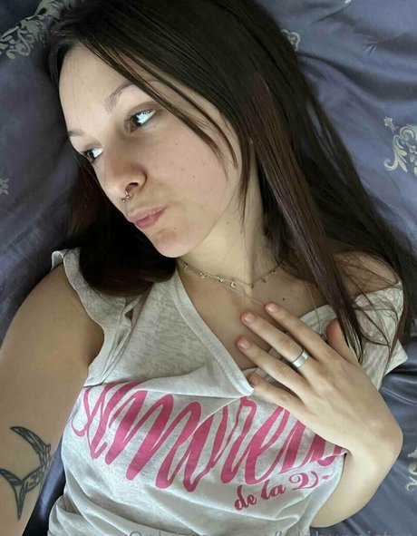 lovelylollyhehe leak only fans