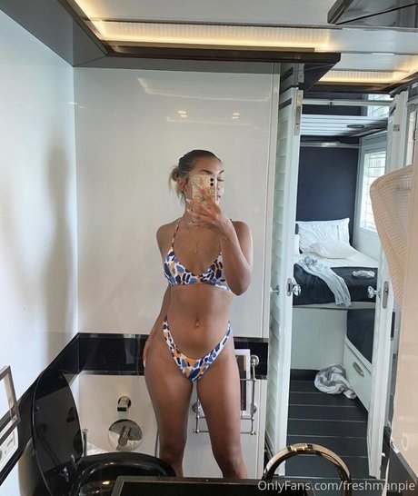 exoticbabe18 strip onlyfans