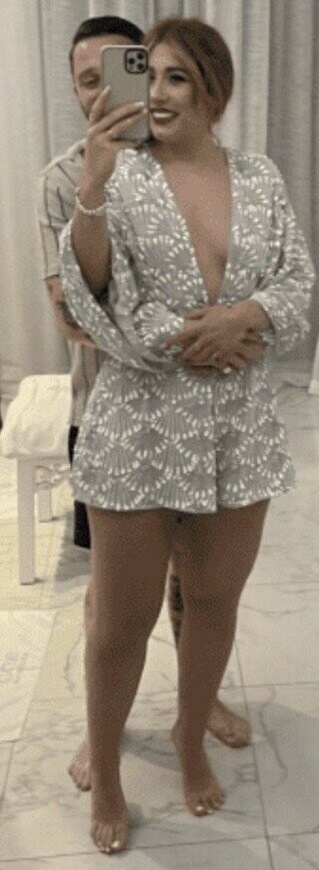 Liv Humby onlyfans star