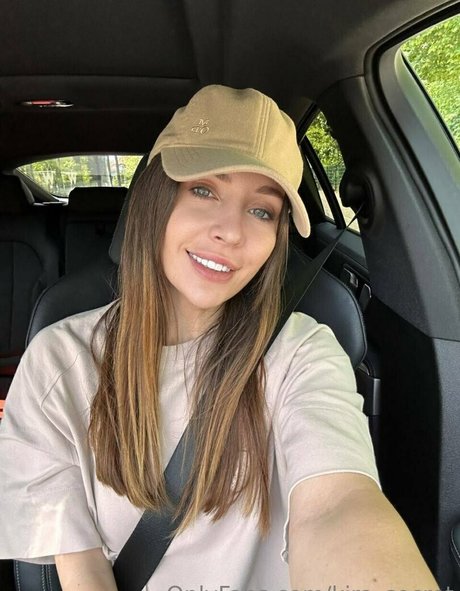 kira secret onlyfans free