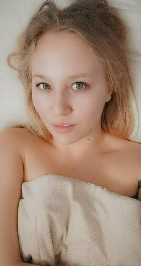 mariehardon onlyfans nude