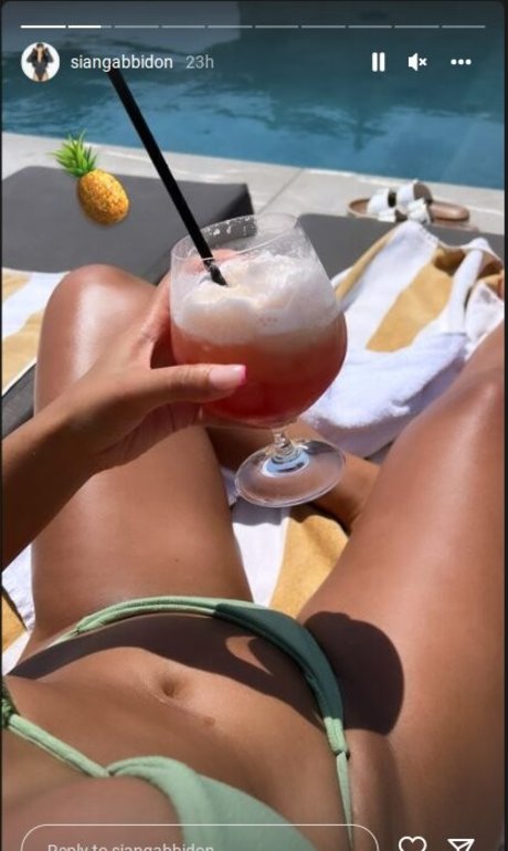 Sian Gabbidon onlyfans nide