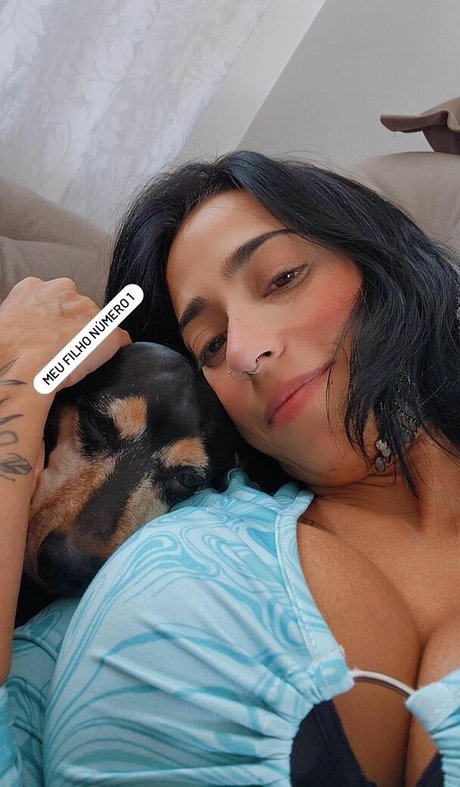 Camilla Leotta nude only fans