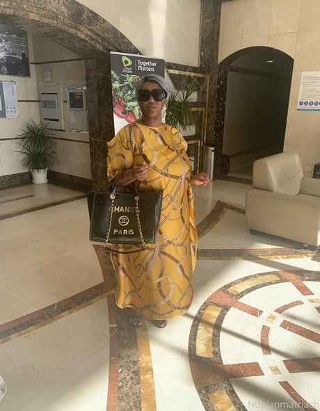 madam___caramel onlyfans nude leak