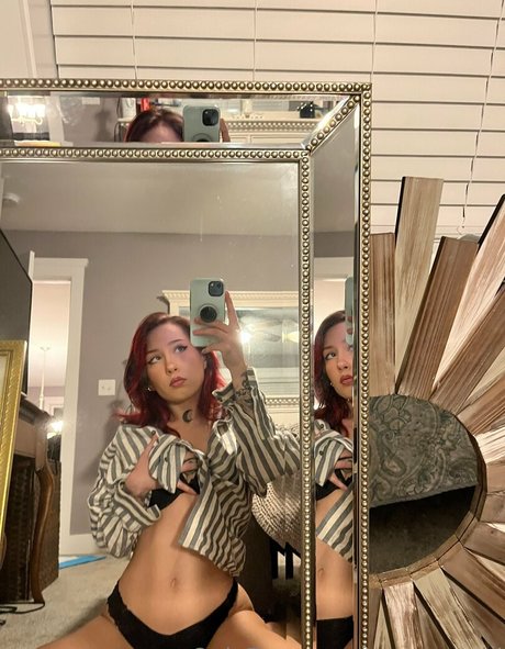 auroraredd onlyfans content type