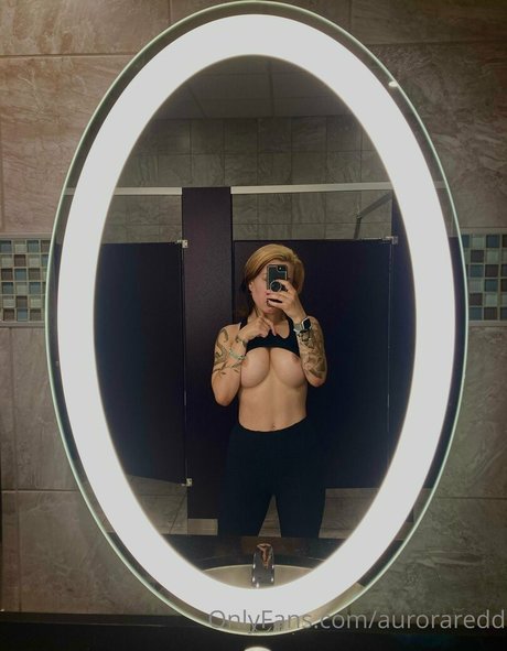auroraredd onlyfans.