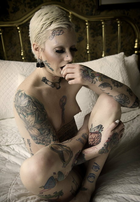 quad awful Profile pic