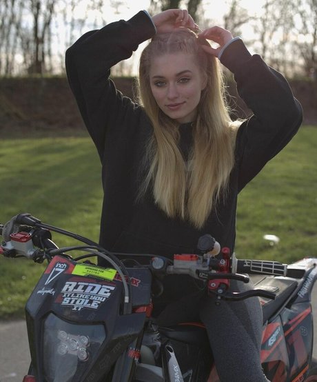 xh elen ax3 onlyfans leaks nudes