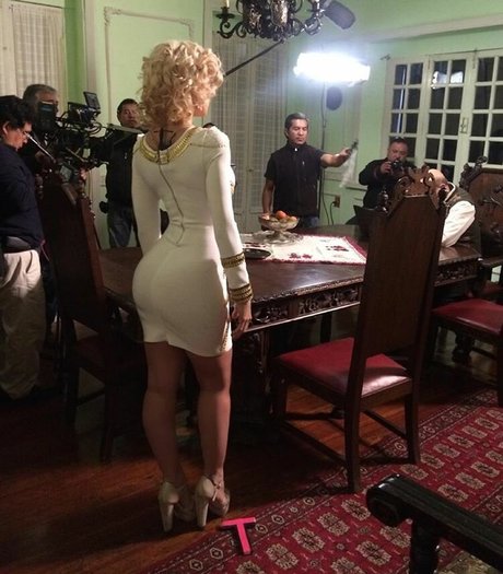 Isabel Madow nude leaks onlyfans