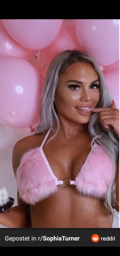 Sophia Turner sex onlyfans