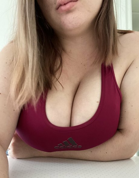 lovergirllyss onlyfans naked leaks