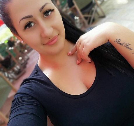 Csimbora Barbara leaks onlyfans