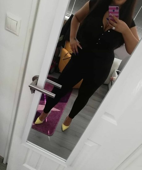 Csimbora Barbara onlyfans mega