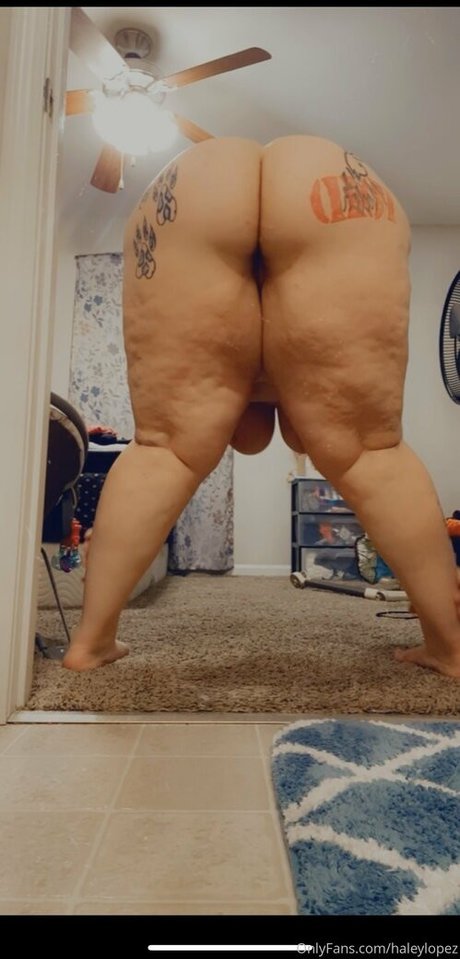 haleylopez onlyfans nude pictures