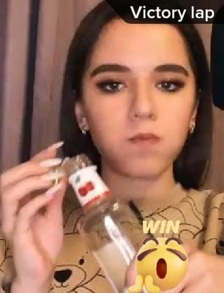 Anny myrrr_ onlyfans pics nude