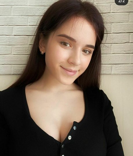 Anny myrrr_ onlyfans leaked nudes